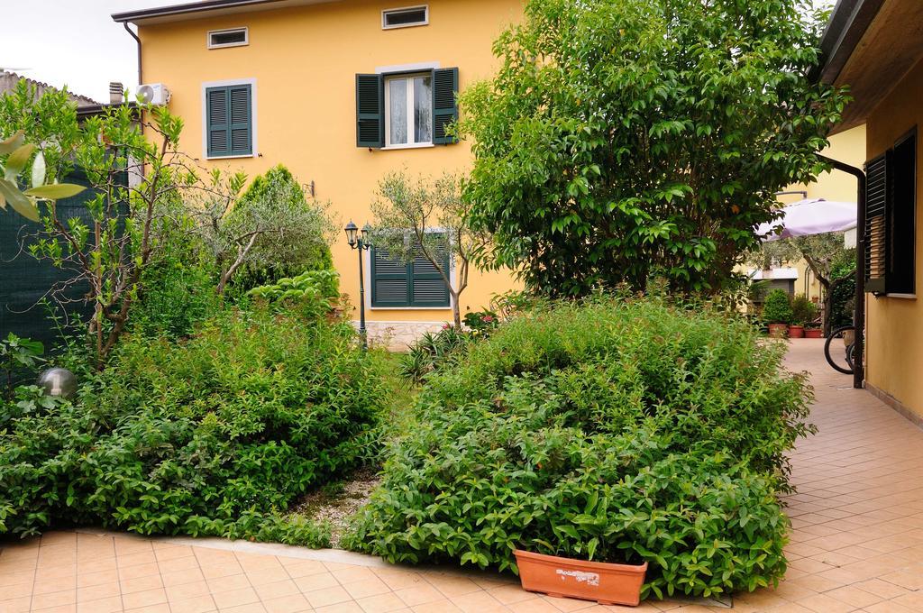 Residenza Cieloterra Guest House Ривоторто Екстериор снимка